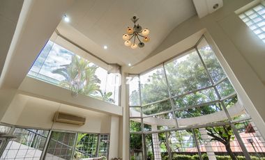 19M Golden Village House