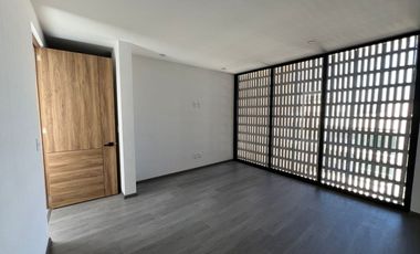 CASA EN VENTA FRACC LOMALTA, TRES MARÍAS CASA CLUB, GIMNASIO, ETC ZONA DE HOSPITALES