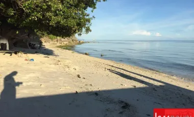 1,492 sq.m Commercial Lot for LEASE! with access (150m) to the Beach