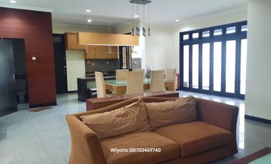 Jua l /Sewa Rumah Graha Family lebar 12 meter