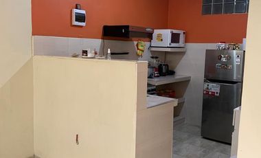 VENDO CASA DE UN PISO EN IGNACIO MERINO - PIURA