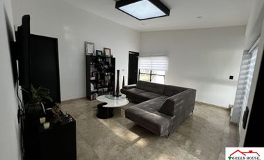 VENTA CASA REMODELADA EN PEDREGAL DE SAN FRANCISCO, COYOACÁN