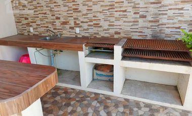 HERMOSA CASA CON ALBERCA EN PLAYA BARRA NORTE TUXPAN, VER.