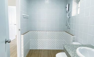 ขายบ้าน​ หมู่บ้านฟ้าชมพฤกษ์เฟส1 ลำลูกกา คลอง8​ บ้านสวย พร้อมอยู่