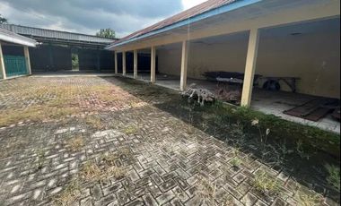 Jual cepat, Tanah + Bangunan Komersil di jalan raya provinsi Pare, kab. Kediri