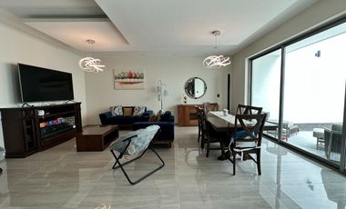 CASA EN VENTA EN FRACC. COLINAS DEL SOL HAB. EN PLANTA BAJA