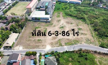 Land for sale, road frontage 120 meters.