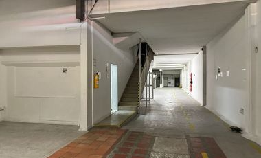 PR18101 Bodega independiente en venta en el sector Guayabal