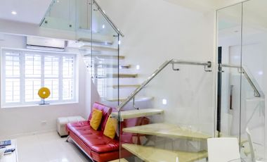 Ultimate Urban Living: Stylish 3BR Loft with Modern Design | Fully Furnished | Prime Location at Greenbelt Park Place For SALE!