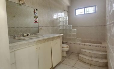 Via La Costa, Se renta Hermosa Casa 3 Dorm. con Piscina