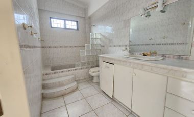 Via La Costa, Se renta Hermosa Casa 3 Dorm. con Piscina