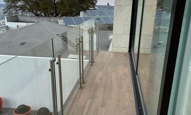 RESIDENCIA EN VENTA EN COLONIAL DE LA SIERRA, SAN PEDRO