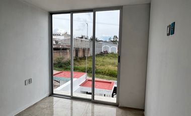 CASA EN FRACCIONAMIENTO JARDINES DE LA PROVIDENCIA