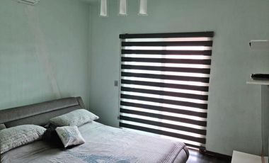 SE VENDE CASA AMPLIA CON ACABADOS DE LUJO EN LAS PINTITAS, EL SALTO