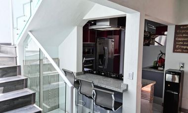 SE VENDE CASA AMPLIA CON ACABADOS DE LUJO EN LAS PINTITAS, EL SALTO