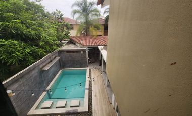 Ciudad Celeste, Se renta Linda Casa 4 dormitorios amoblada con piscina