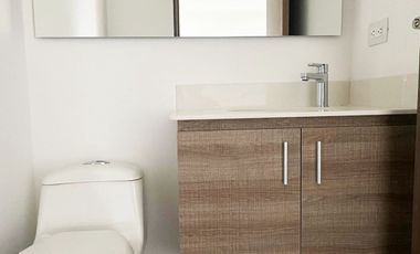 PR19914 Apartamento en arriendo en el sector Loma del Escobero