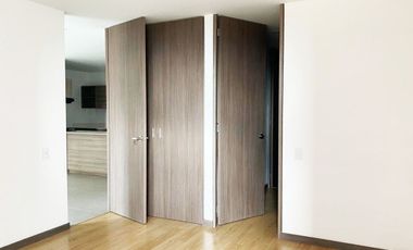 PR19914 Apartamento en arriendo en el sector Loma del Escobero