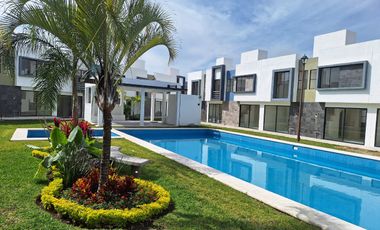 VENTA DE CASA RESIDENCIAL CON ALBERCA A 5 MINUTOS DE ZÓCALO EN EMILIANO ZAPATA