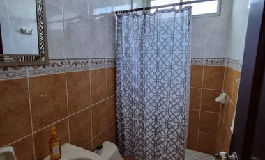 En alquiler espectacular casa esquinera full amobalda en Ciudad Punta Carnero, Salinas Ecuador