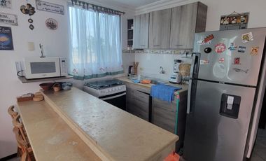 En alquiler espectacular casa esquinera full amoblada en Ciudad Punta Carnero, Salinas Ecuador