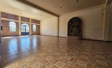 LOCAL COMERCIAL EN VENTA