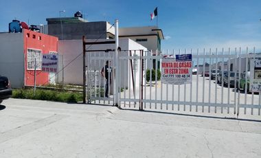 BONITA CASA DE UN PISO