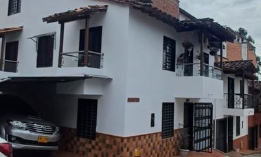 Vendo Casa en Colombia, Marinilla Antioquia barrio Villa del Hato