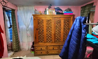 EN VENTA CASA DE 2 NIVELES CON 5 DEPARTAMENTOS Y UN LOCAL COMERCIAL A 5 MINUTOS DE PREPA 5