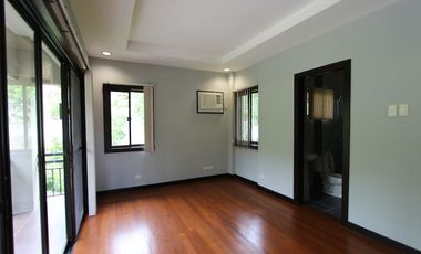 4-Bedroom Semi-Furnished House with Pool in Maria Luisa For Rent