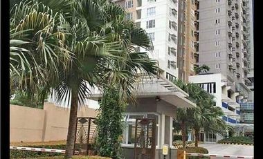 METRO MANILA High End Condo Modern Minimialist Condo near Hotel Mall Resturants and Airport Hospital School Office  HIGH END BUT AFFORDABLE CONDO IN S