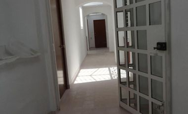 Rento Edificio para oficinas muy cerca de la Plaza Carrillo en Morelia