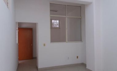 Rento Edificio para oficinas muy cerca de la Plaza Carrillo en Morelia