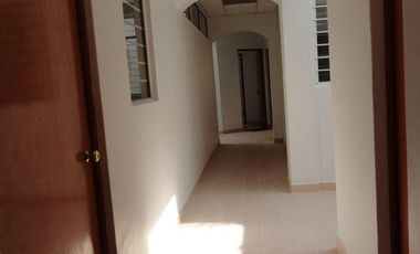 Rento Edificio para oficinas muy cerca de la Plaza Carrillo en Morelia