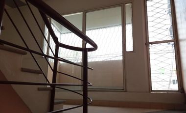 Rento Edificio para oficinas muy cerca de la Plaza Carrillo en Morelia