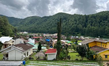 Villa 2 Lantai  Siap Huni Kota Tawangmangu