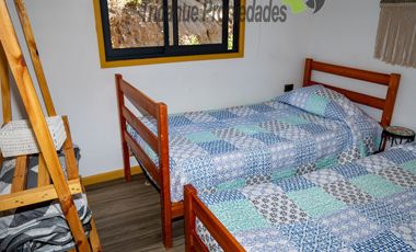 Terreno con cabañas amobladas para turistas y piscina, Valle del Elqui. $210 millones