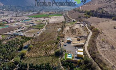 Terreno con cabañas amobladas para turistas y piscina, Valle del Elqui. $210 millones