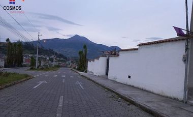 Casa con terreno de venta en Otavalo sector Ilumán, 1500 m2
