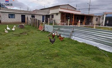 Casa con terreno de venta en Otavalo sector Ilumán, 1500 m2