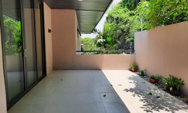 5 Bedroom house for sale in Ayala, Alabang