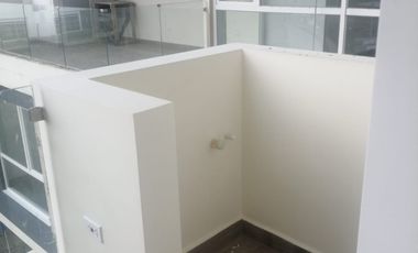 Apartamento en la Ave Sur