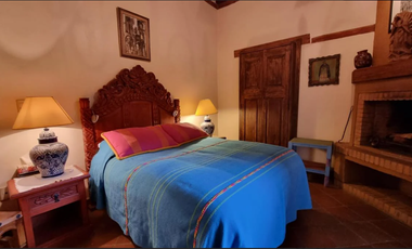 CASA EN PATZCUARO EN CENTRO HISTORICO CON 8 RECAMARAS