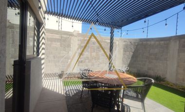 Casa con 4 recámaras en Queretaro zona Zakia, Recamara en planta Baja Ultimas ubicaciones entrega inmediata