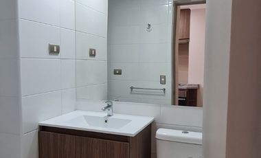 Arriendo Bonito Departamento estudio 1 baño Metro Cumming