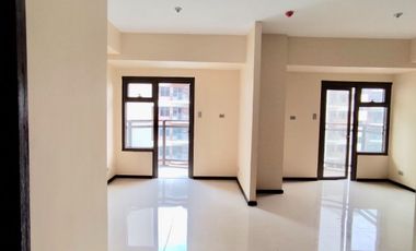 2 Bedroom condo for sale in Roxas Blvd Pasay near MOA, Star City, Okada, Dela Salle