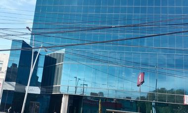 renta local planta baja edificio de cristal torre 1370 Irapuato, Gto.