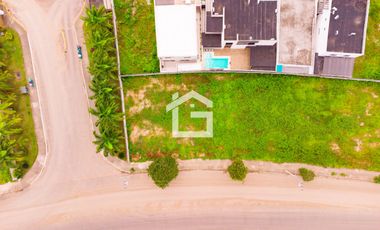 Terreno Comercial En Venta Estratégico Para Tu Negocio en Entrada de Machala