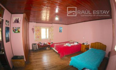 Vendemos amplio terreno con casa antigua bien conservada