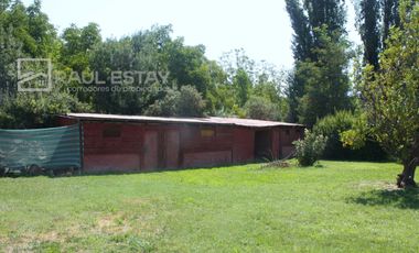 Vendemos amplio terreno con casa antigua bien conservada